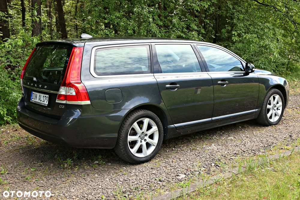 Volvo V70 D3 Geartronic Kinetic - 20