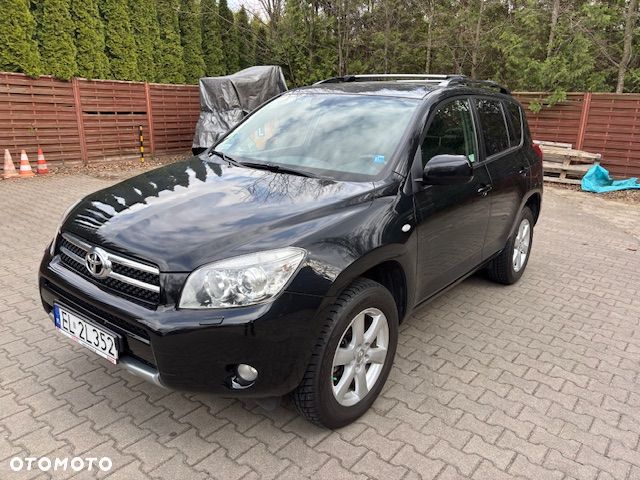 Toyota RAV4 2.0 VVT-i Prestige - 3