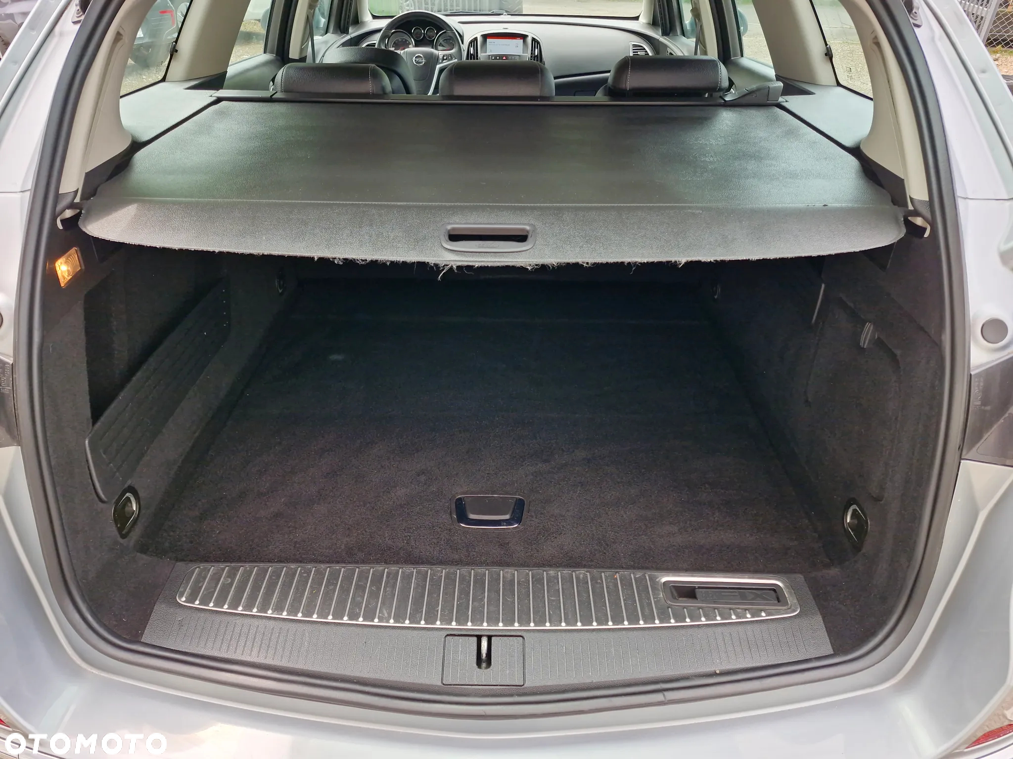 Opel Astra IV 1.4 T Cosmo S&S EU6 - 23