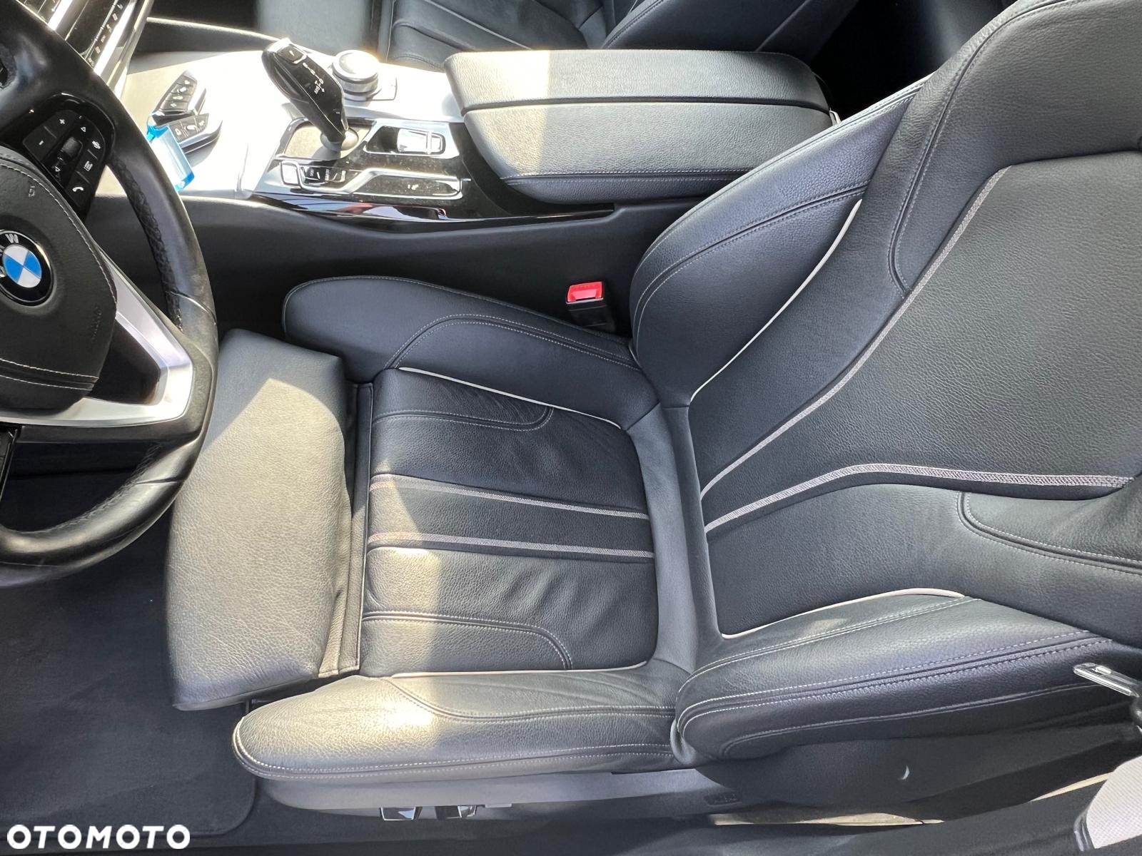 BMW Seria 5 520d Touring - 15
