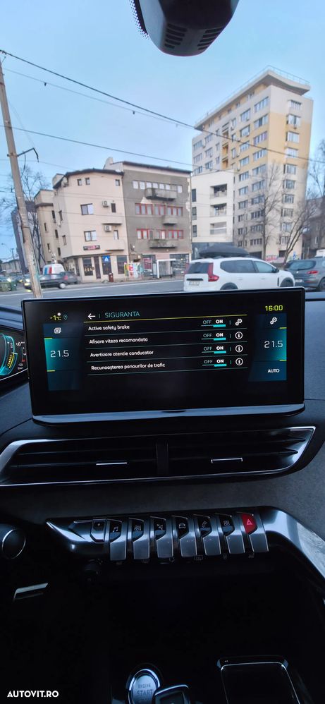 Peugeot 3008 PHEV 225 EAT8 GT - 16