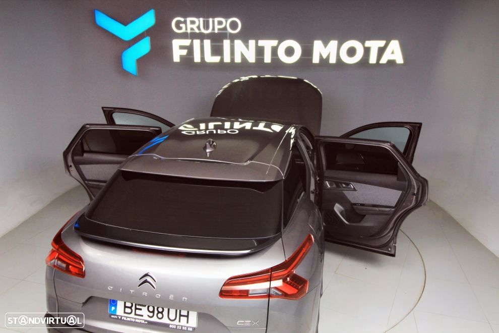Citroën C5 X 1.6 Hybrid Feel Pack e-EAT8 - 10