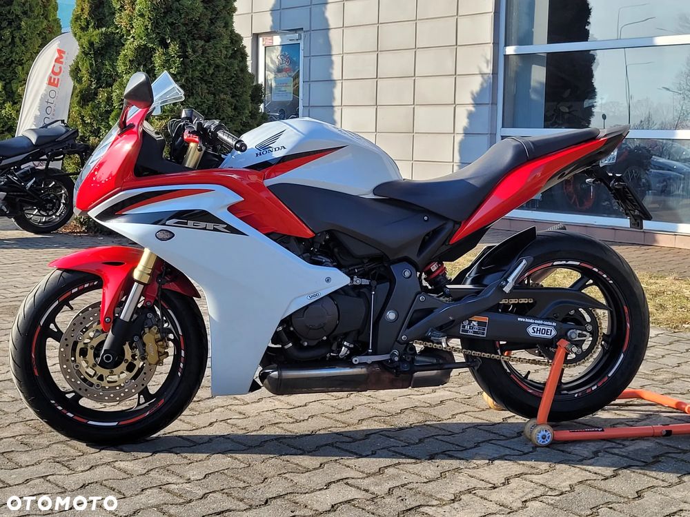 Honda CBR - 3