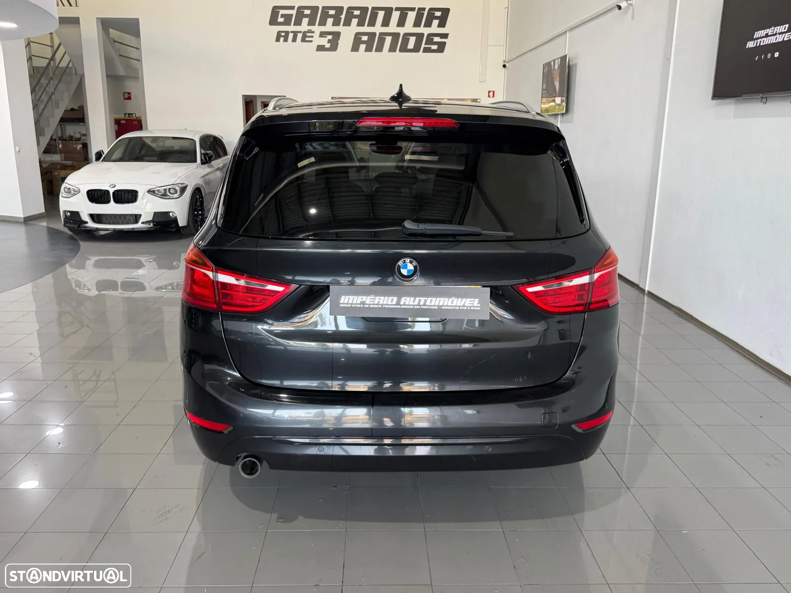 BMW 216 Gran Tourer d - 14