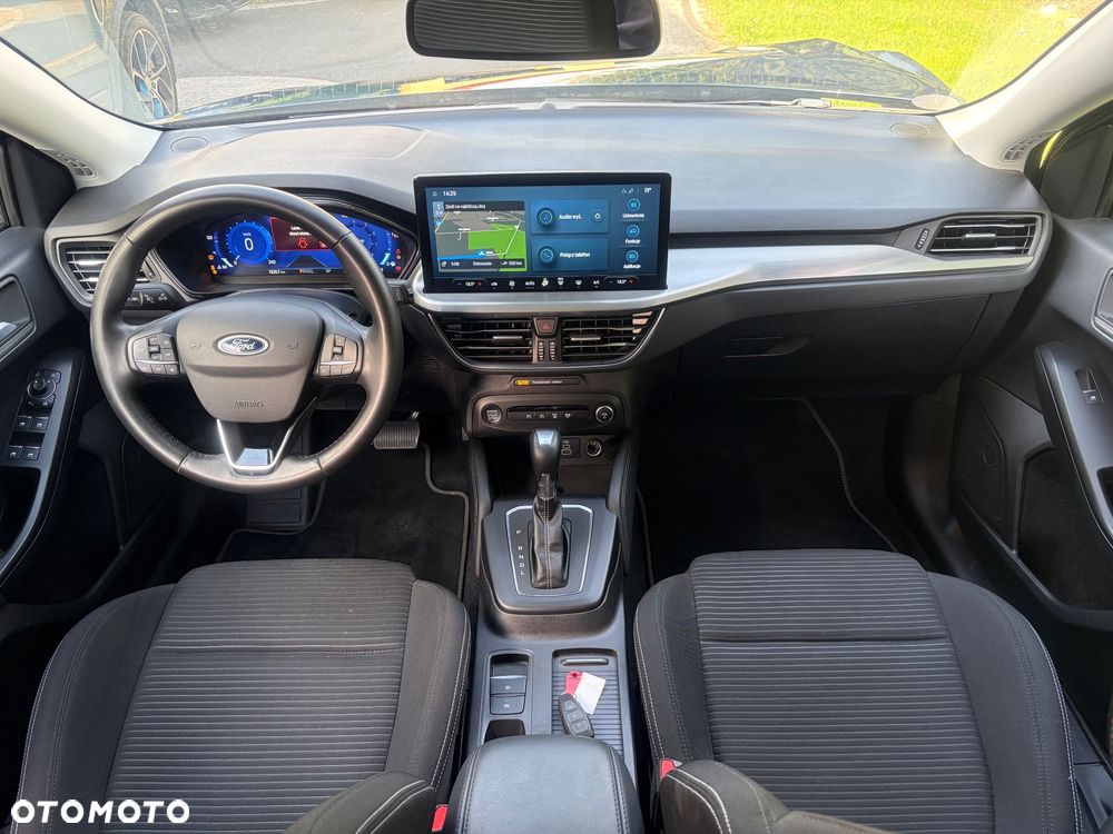Ford Focus - 30