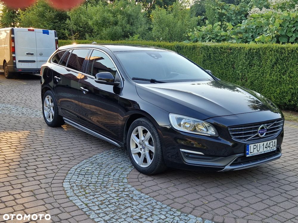 Volvo V60 D2 Momentum - 3