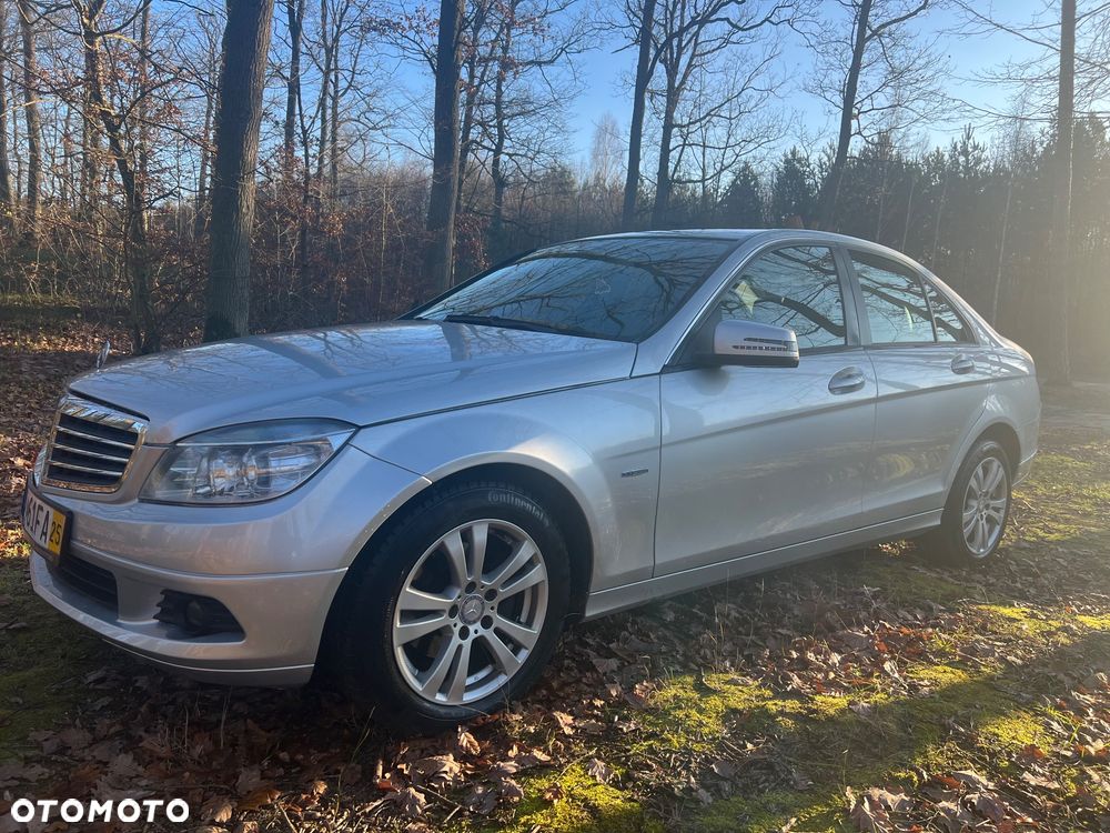 Mercedes-Benz Klasa C 180 Kompressor BlueEFFICIENCY Elegance - 2