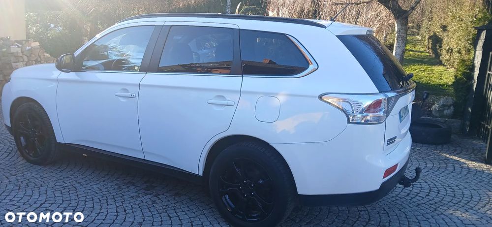 Mitsubishi Outlander 2.2 DI-D 4WD Diamant Edition - 6