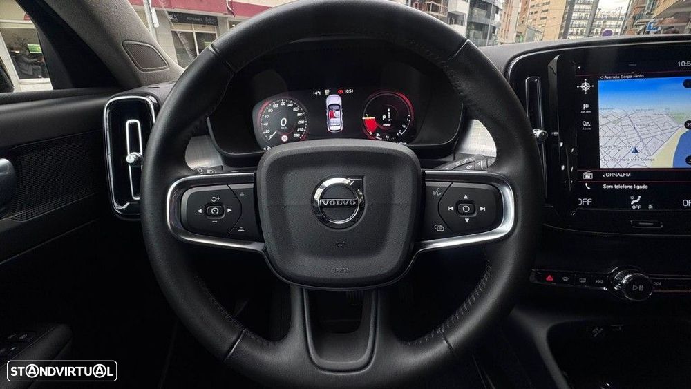 Volvo XC 40 1.5 T5 PHEV Momentum Plus - 14