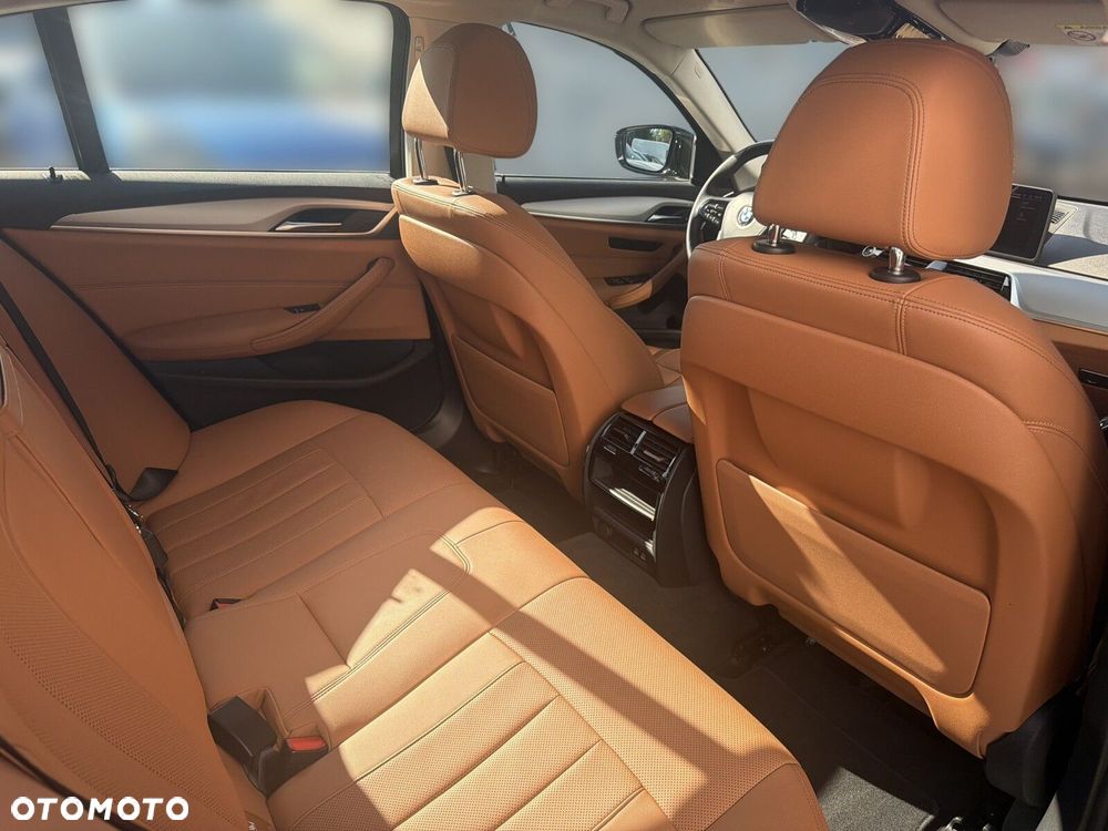 BMW Seria 5 - 17
