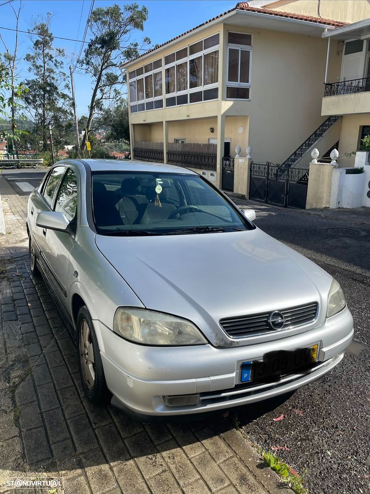 Opel Astra 1.2 Selection - 2