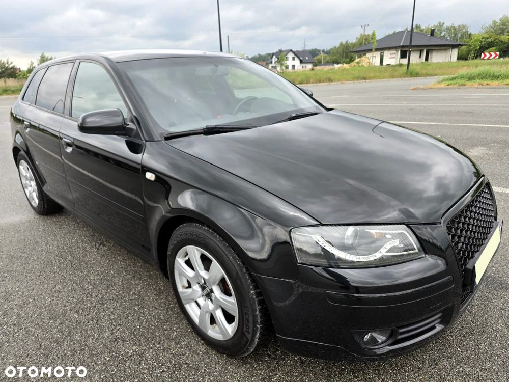 Audi A3 Sportback 2.0 TDI DPF S tronic S line Sportpaket (plus) - 39
