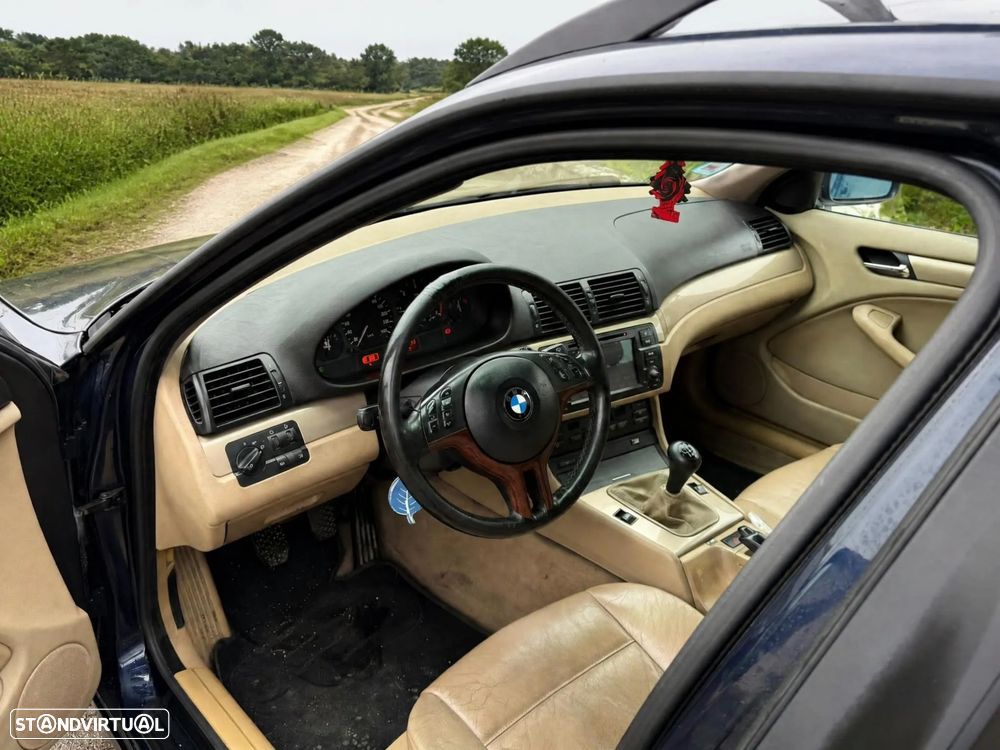 BMW 320 - 4