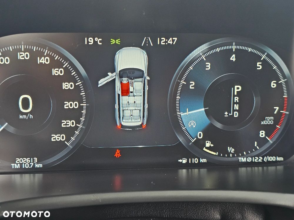 Volvo XC 90 T6 AWD Momentum 7os - 24
