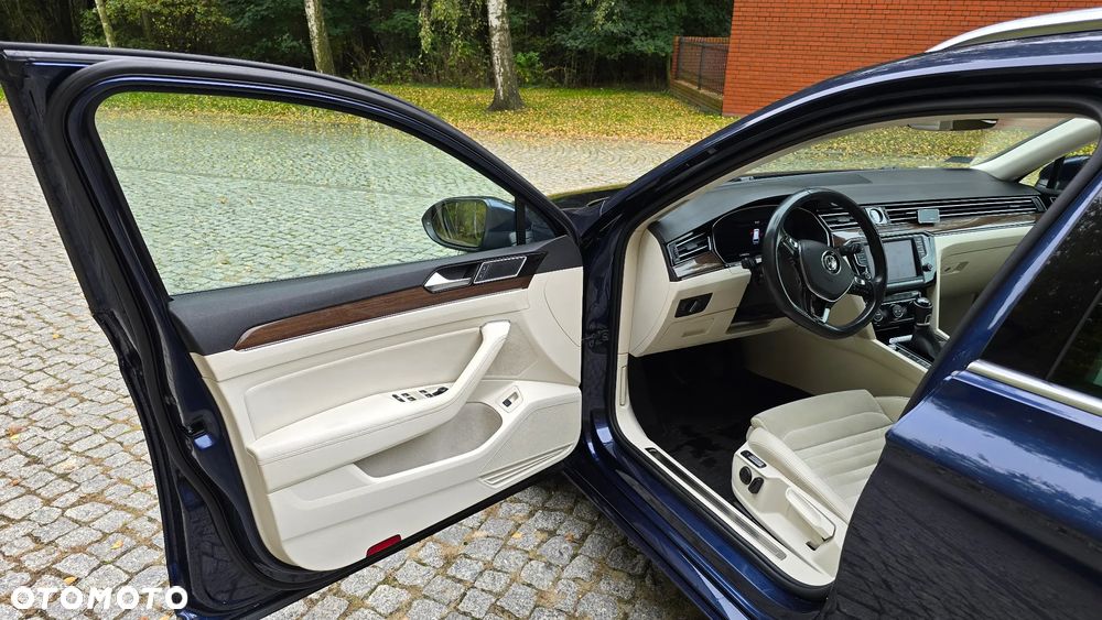 Volkswagen Passat 2.0 TDI BMT Highline - 12