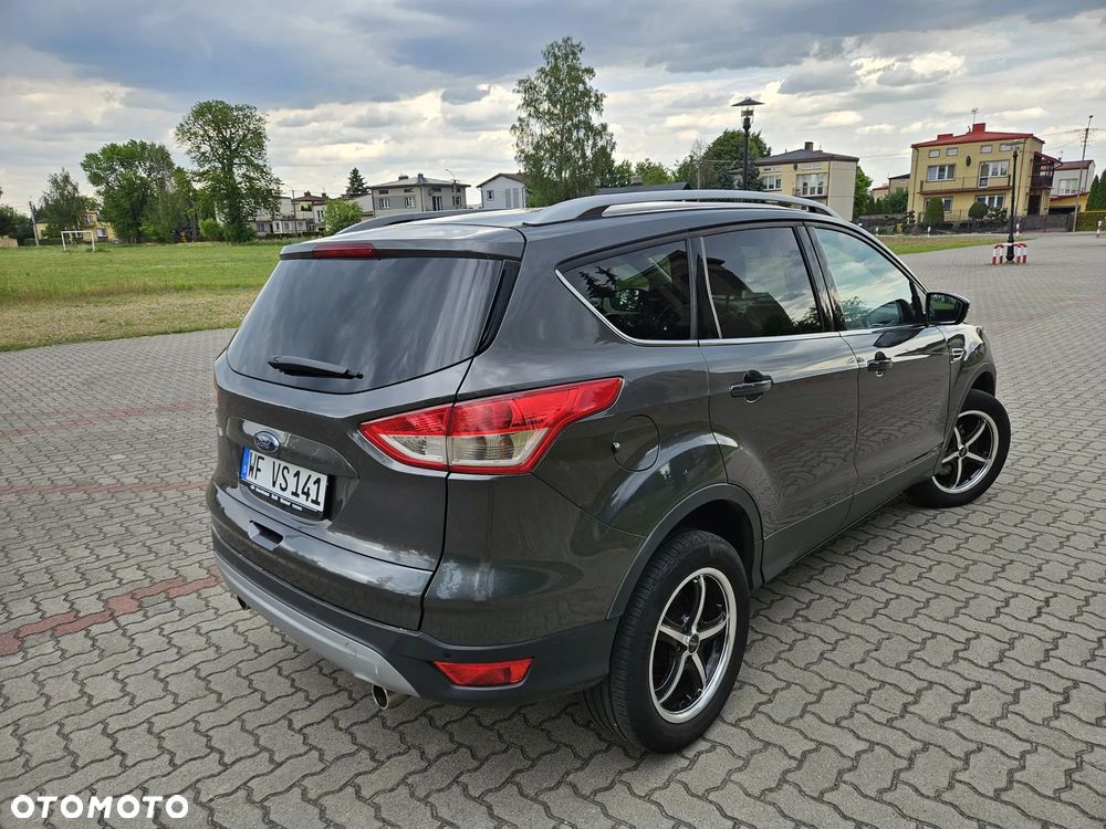 Ford Kuga - 4