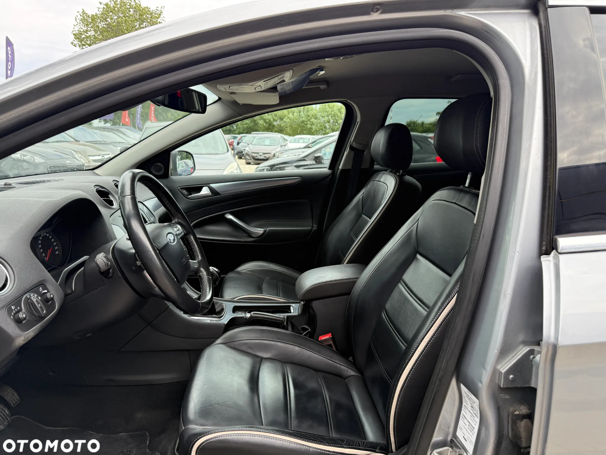 Ford Mondeo 1.6 TDCi ECOnetic Titanium - 20
