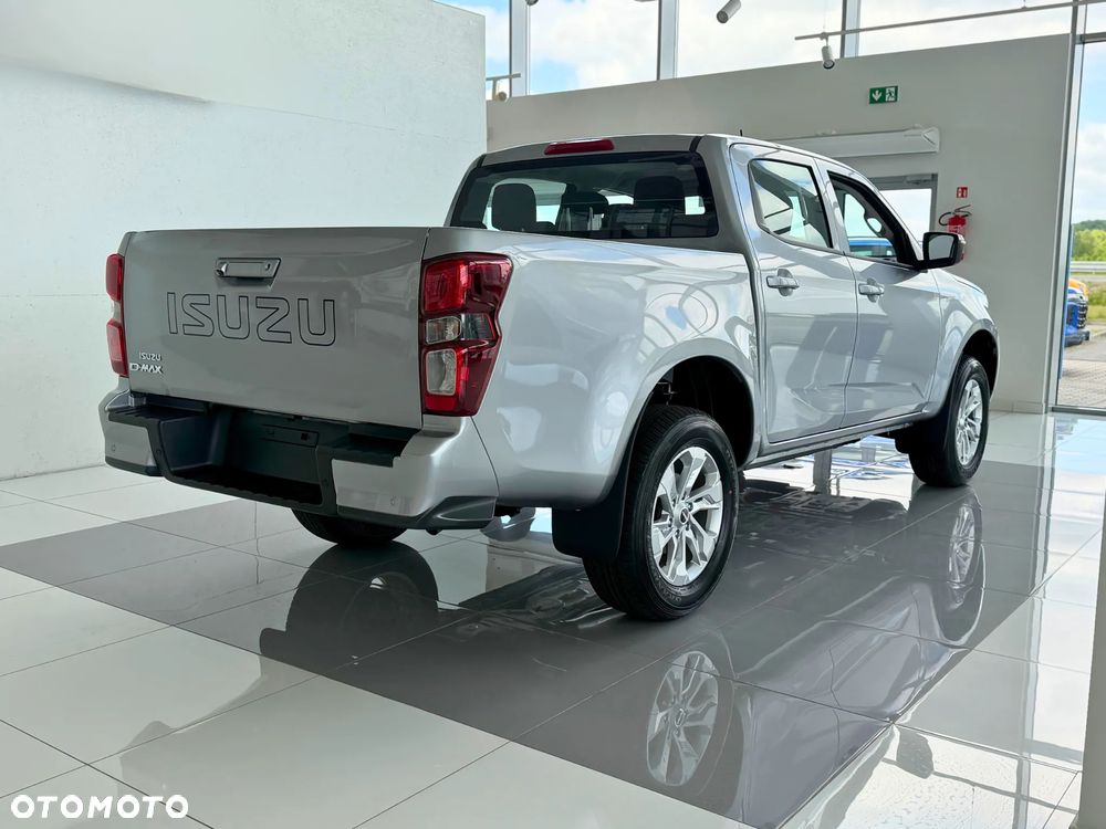 Isuzu D-MAX - 3