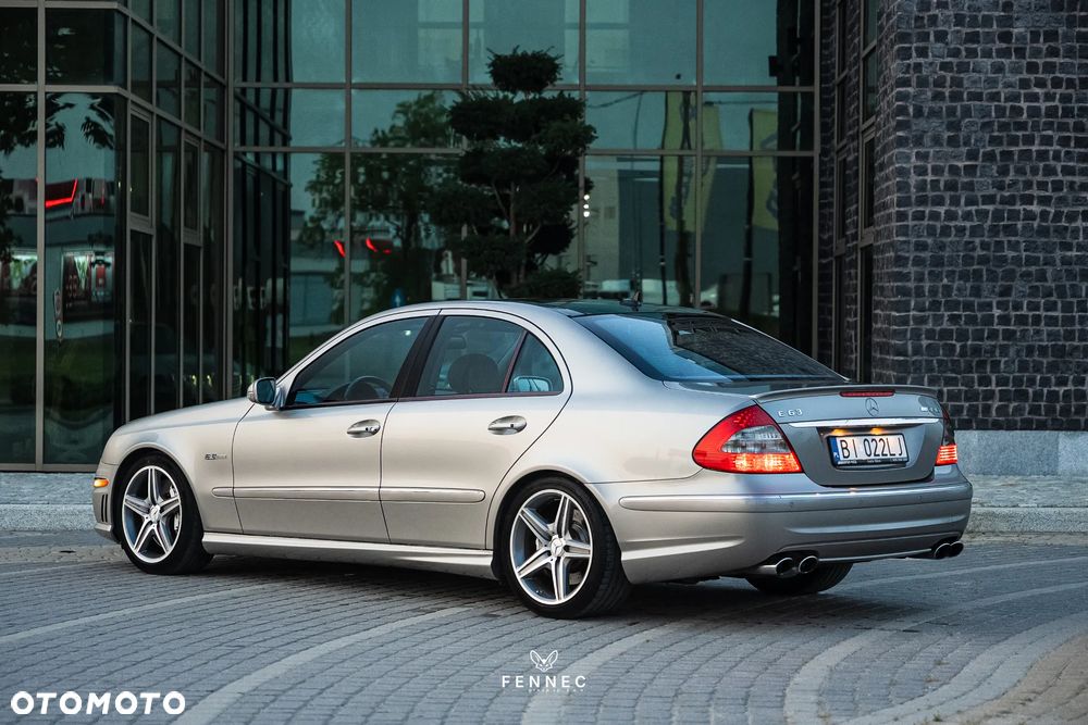 Mercedes-Benz Klasa E 63 AMG - 8