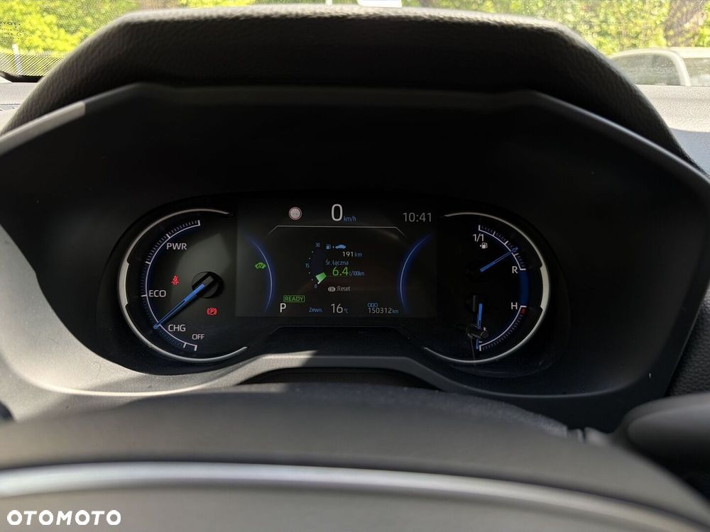 Toyota RAV4 - 16