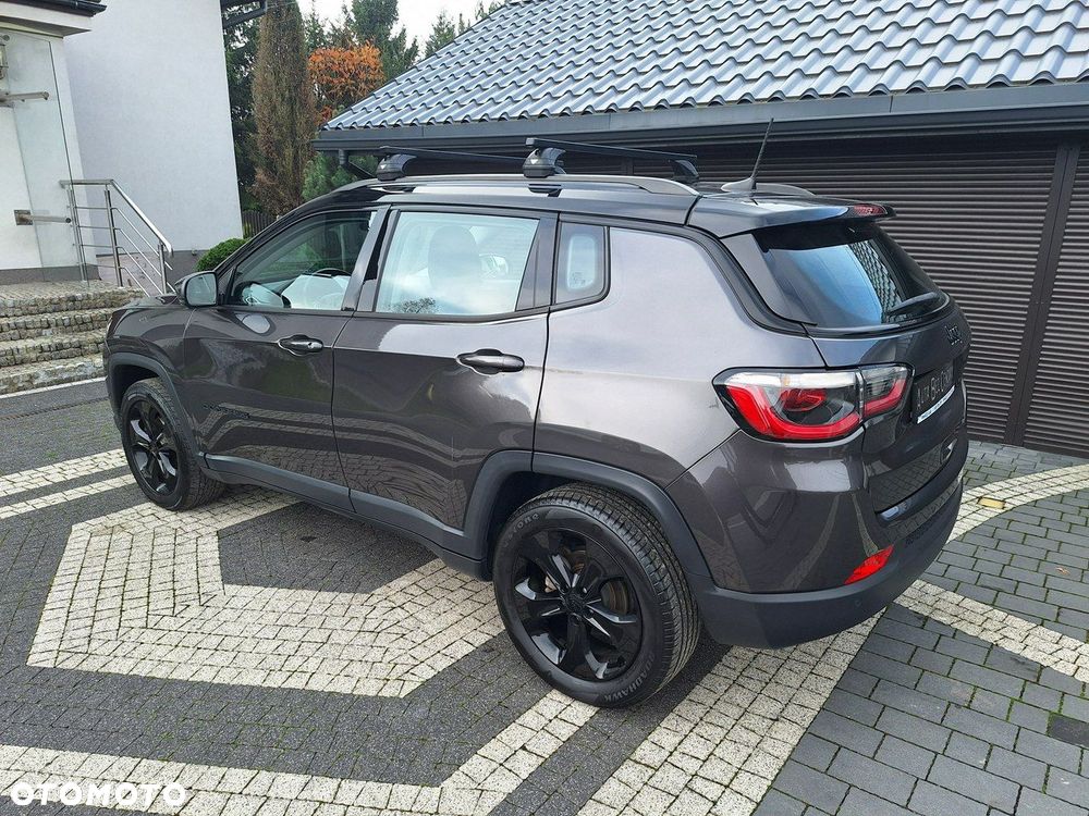 Jeep Compass 1.4 TMair Night Eagle FWD S&S - 30