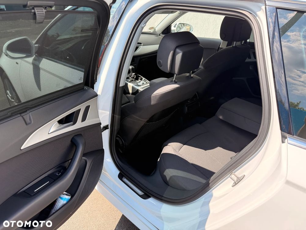 Audi A6 Avant 2.0 TDI Ultra S tronic - 16