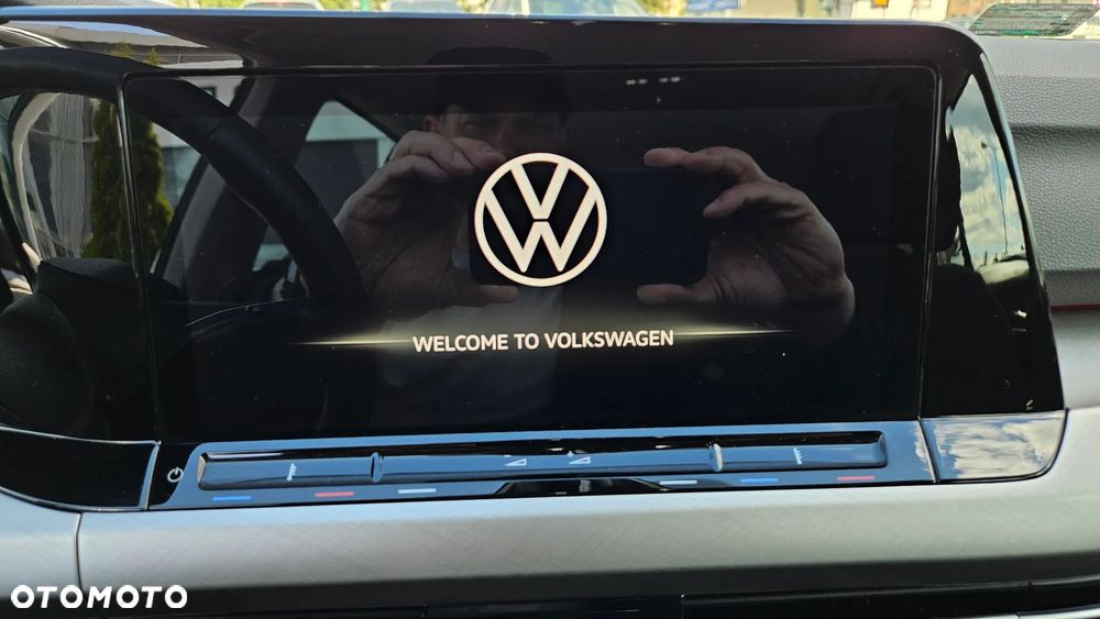 Volkswagen Golf 1.0 TSI Active - 24