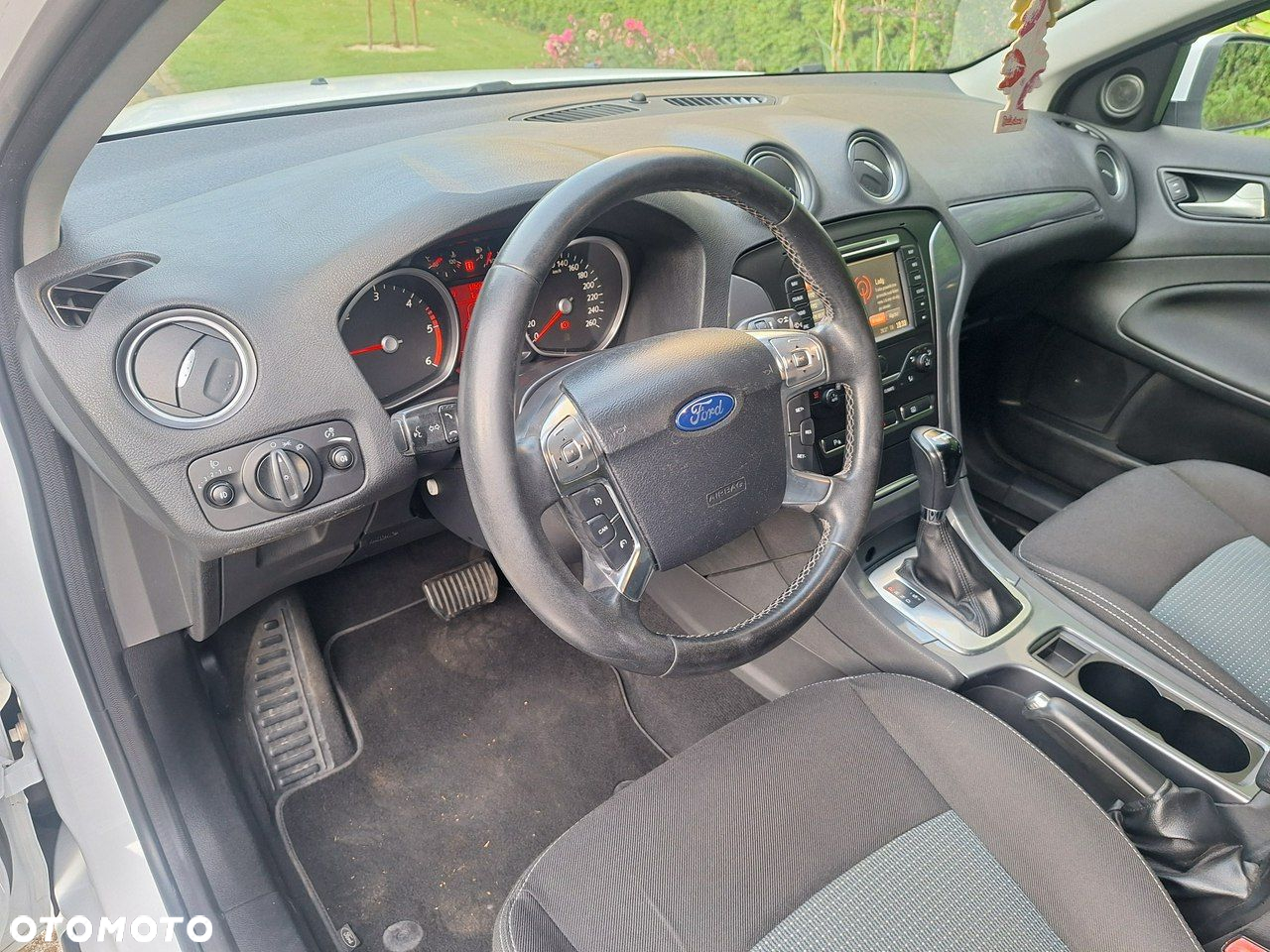 Ford Mondeo 2.0 TDCI Titanium - 8