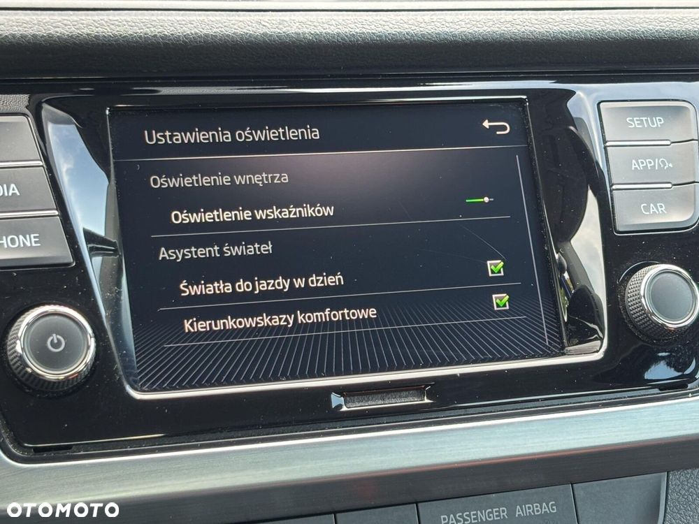 Skoda Fabia 1.0 Ambition - 25