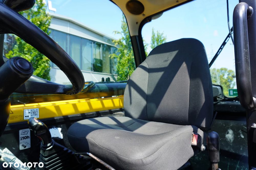 JCB 535-95 / 3,5 t / zasięg 9,5 m / joystick - 30