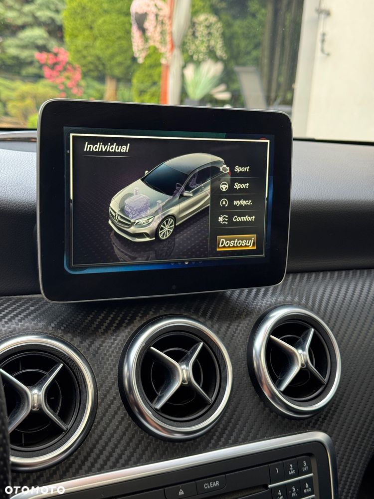 Mercedes-Benz Klasa A 180 d 7G-DCT AMG Line - 25