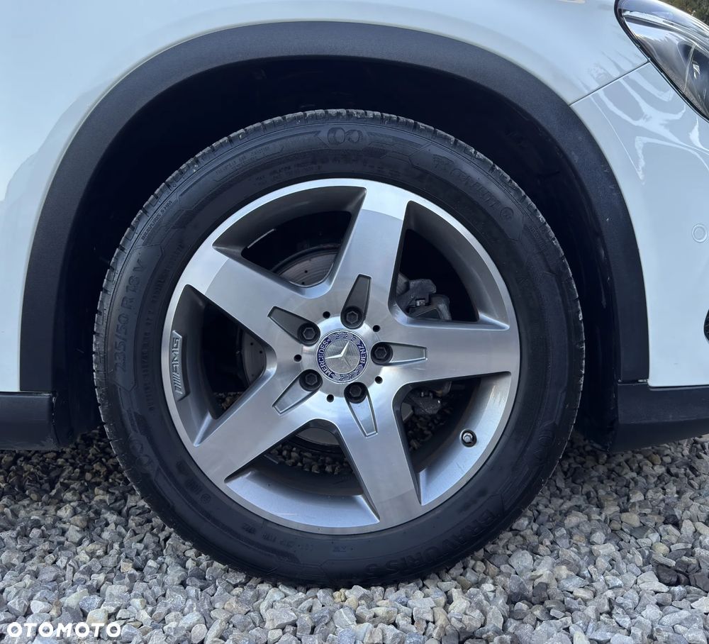 Mercedes-Benz GLA 200 (CDI) d 4Matic 7G-DCT AMG Line - 30