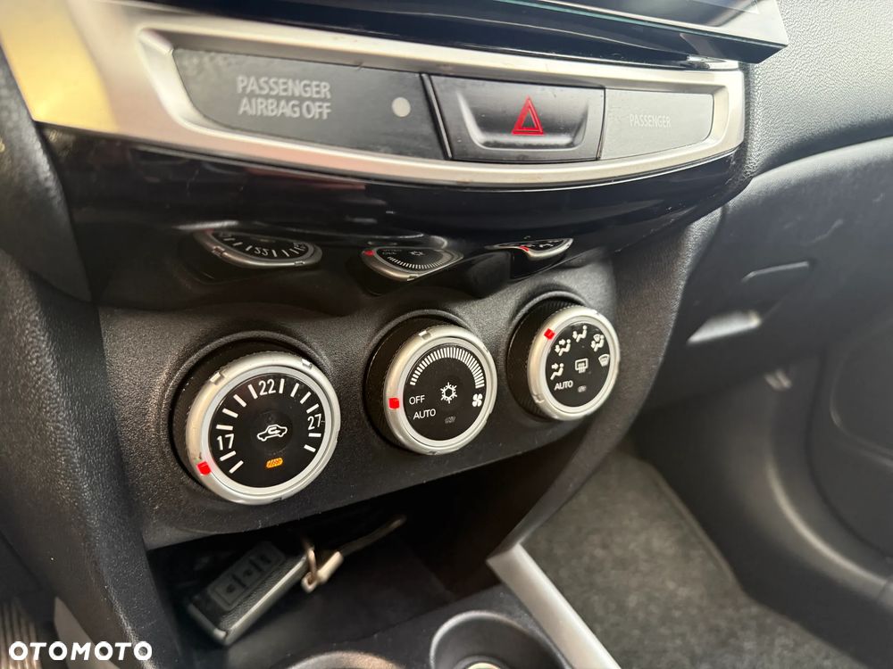 Mitsubishi ASX 1.6 2WD Diamant Edition+ - 32