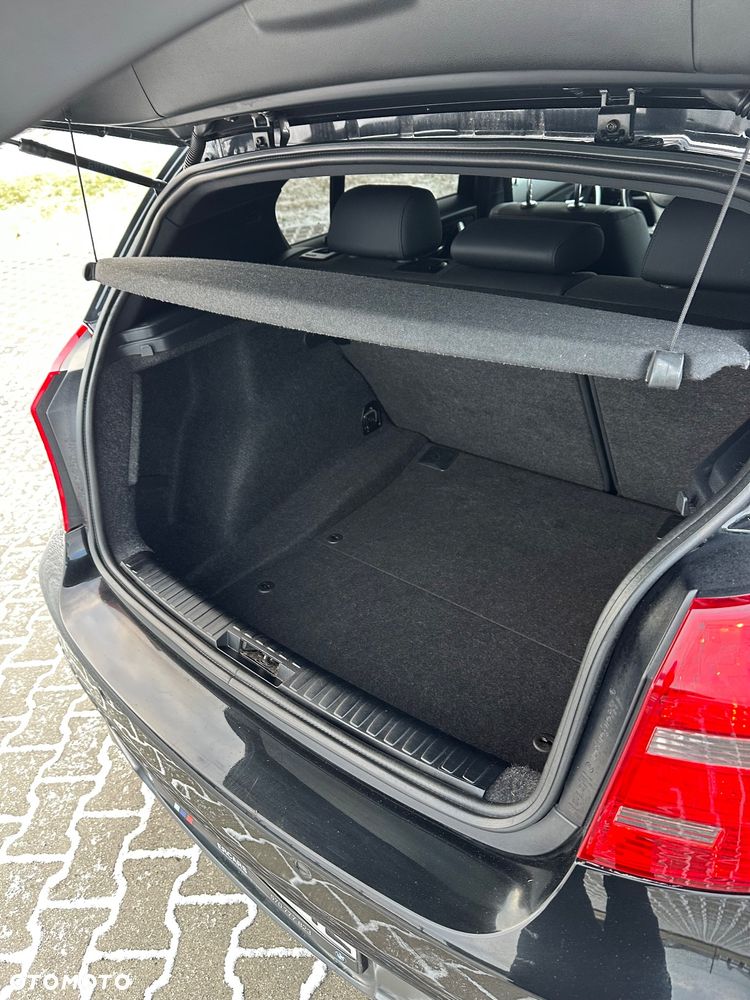 BMW Seria 1 118d DPF Edition Sport - 27