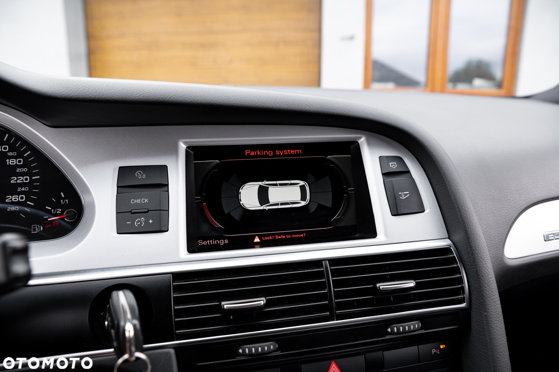 Audi A6 Avant 3.0 TDI DPF quattro tiptronic - 36