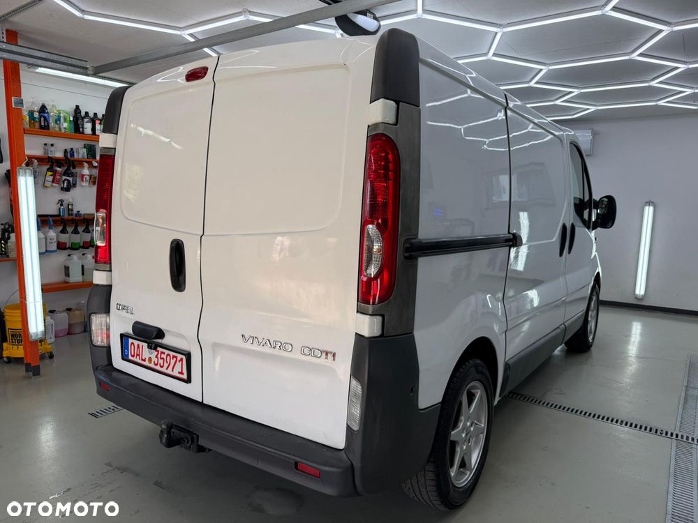 Opel VIVARO - 9