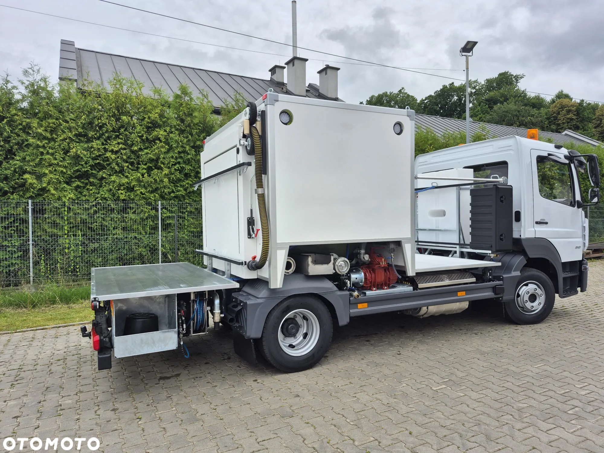 Mercedes-Benz Atego 918 L zabudowa asenizacyjna - 3