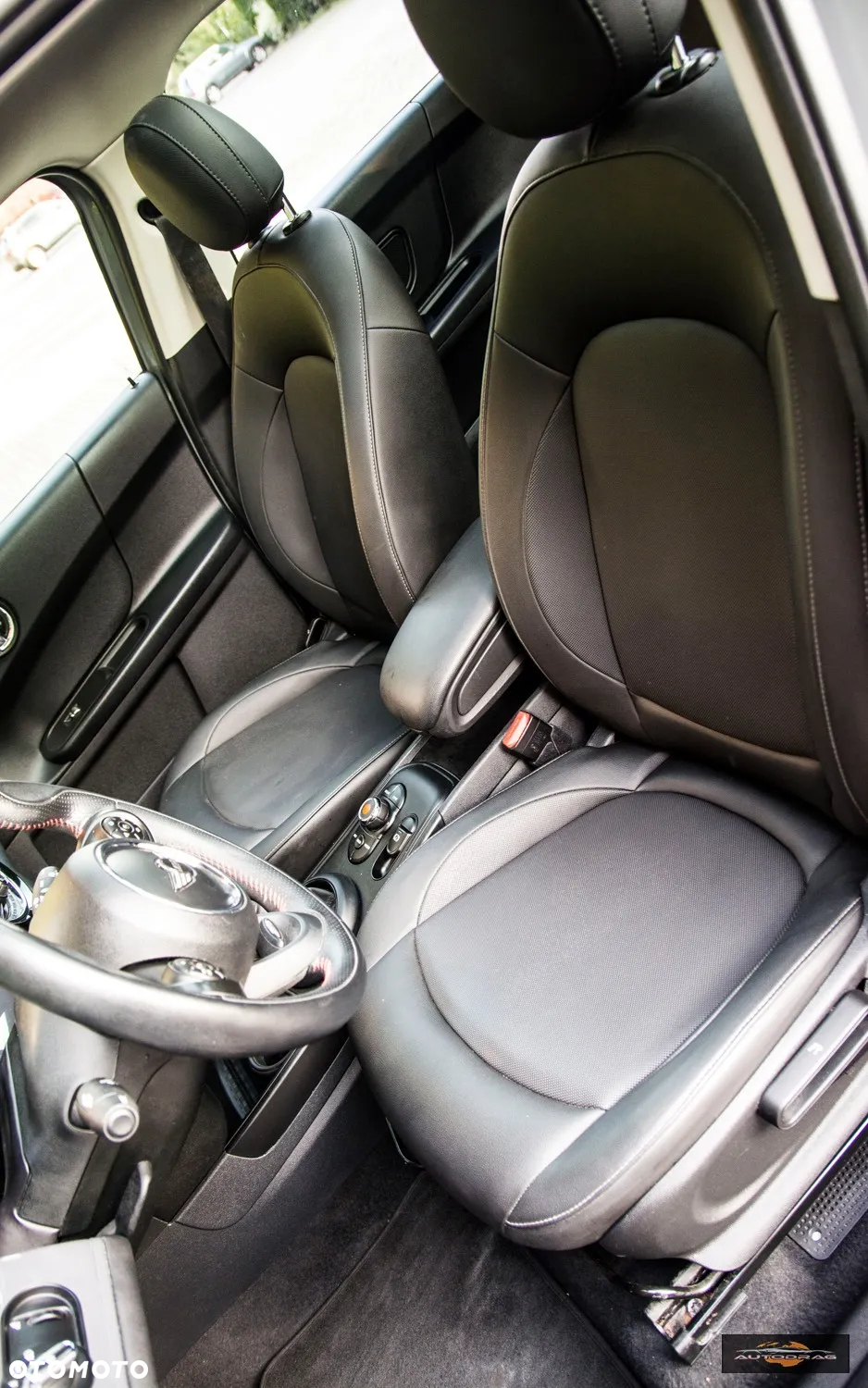 MINI Countryman - 24
