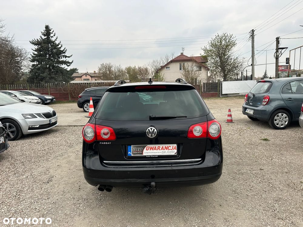 Volkswagen Passat 2.0 TDI DPF Comfortline - 8