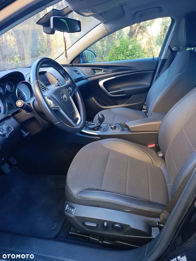 Opel Insignia 2.0 CDTI EcoFLEX Cosmo - 25