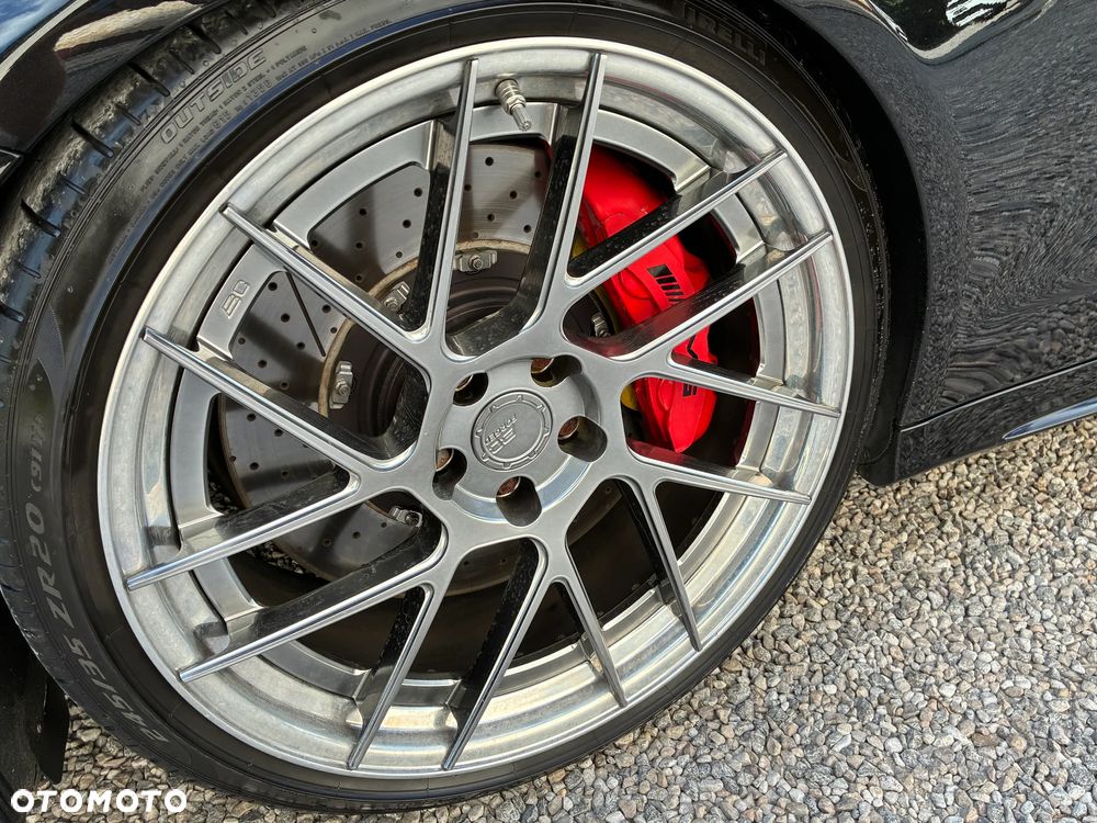 Mercedes-Benz Klasa C AMG 63 S AMG Speedshift 7G-MCT - 21