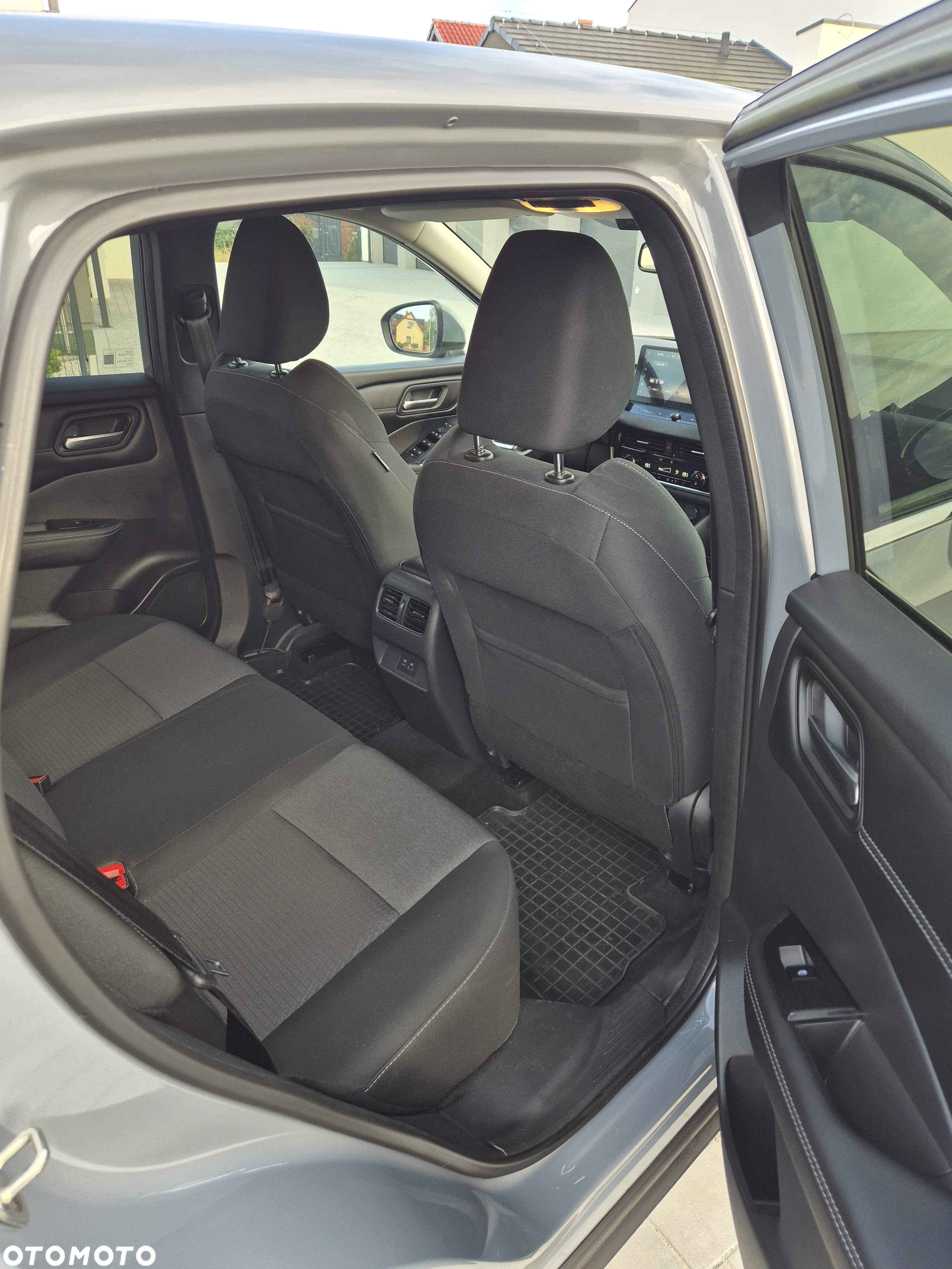 Nissan Qashqai 1.3 DIG-T N-Connecta - 9