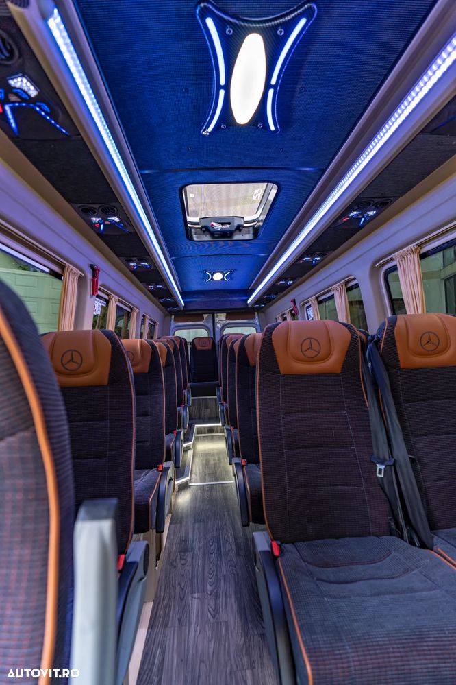 Mercedes-Benz Sprinter - 20