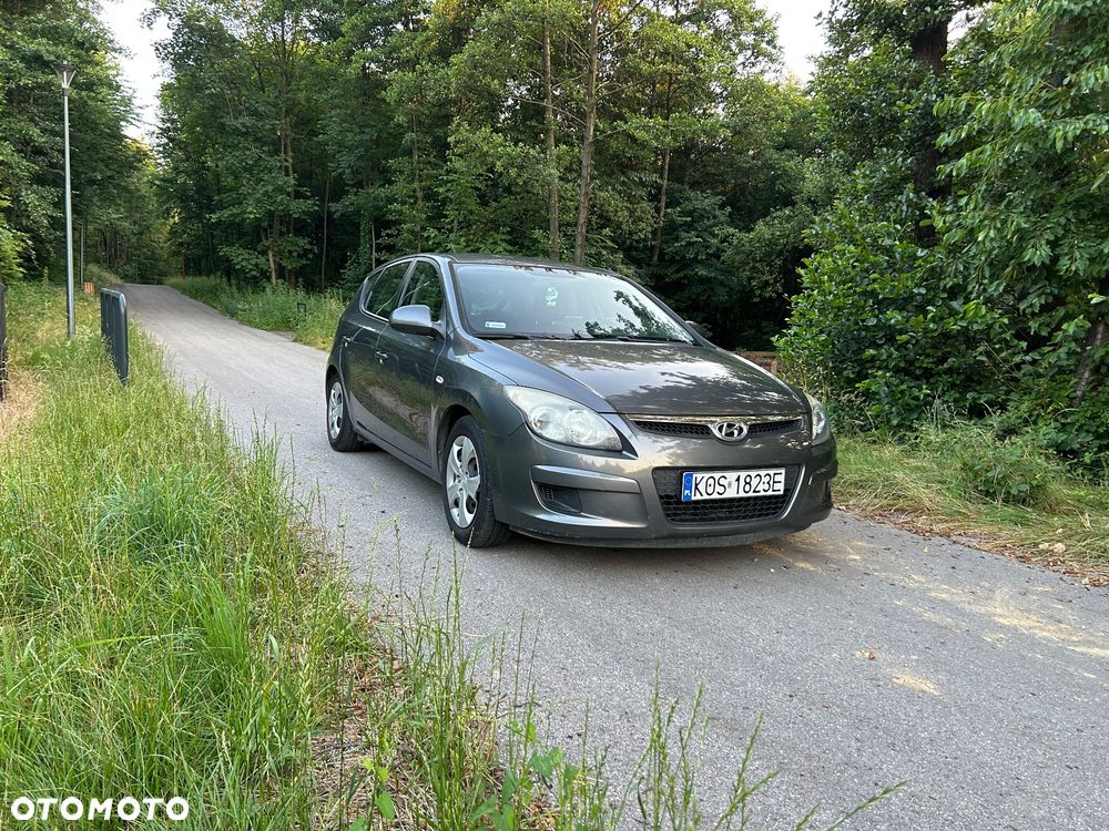 Hyundai i30 1.4 Comfort World Cup - 4