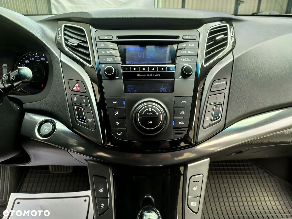 Hyundai i40 2.0 Automatik Premium - 23