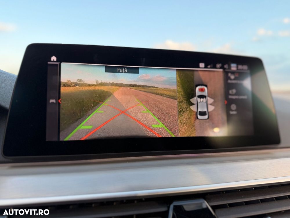 BMW Seria 5 530d xDrive AT - 18