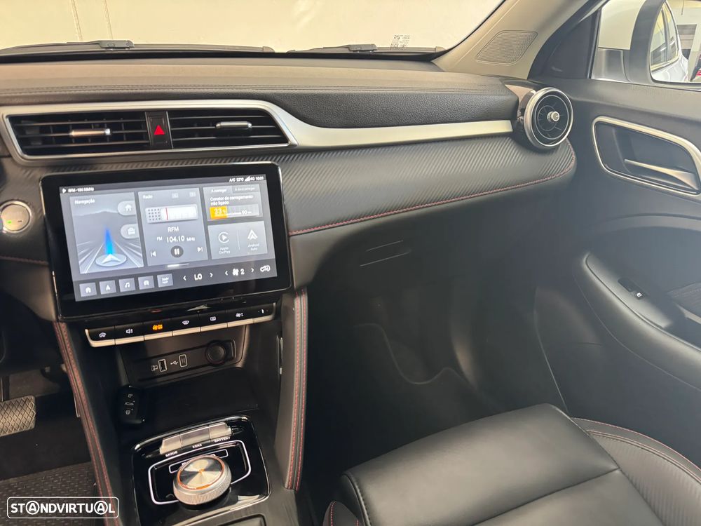 MG ZS Standard Luxury - 16