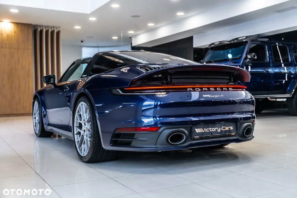Porsche 911 Targa 4 - 16
