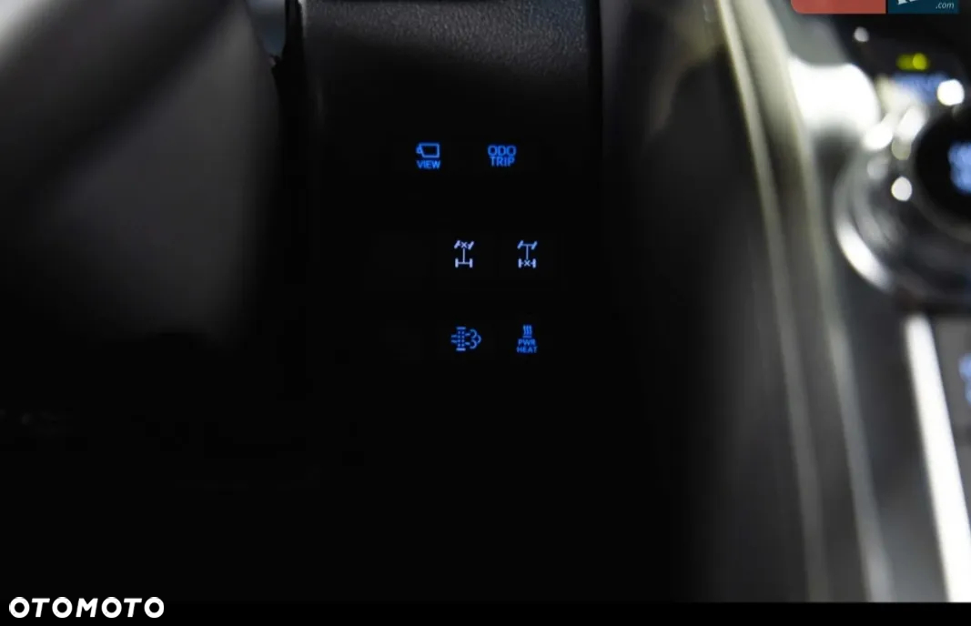 Toyota Land Cruiser - 15