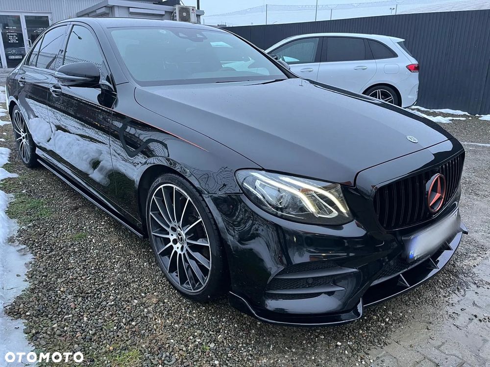 Mercedes-Benz Klasa E 220 d 9G-TRONIC - 12